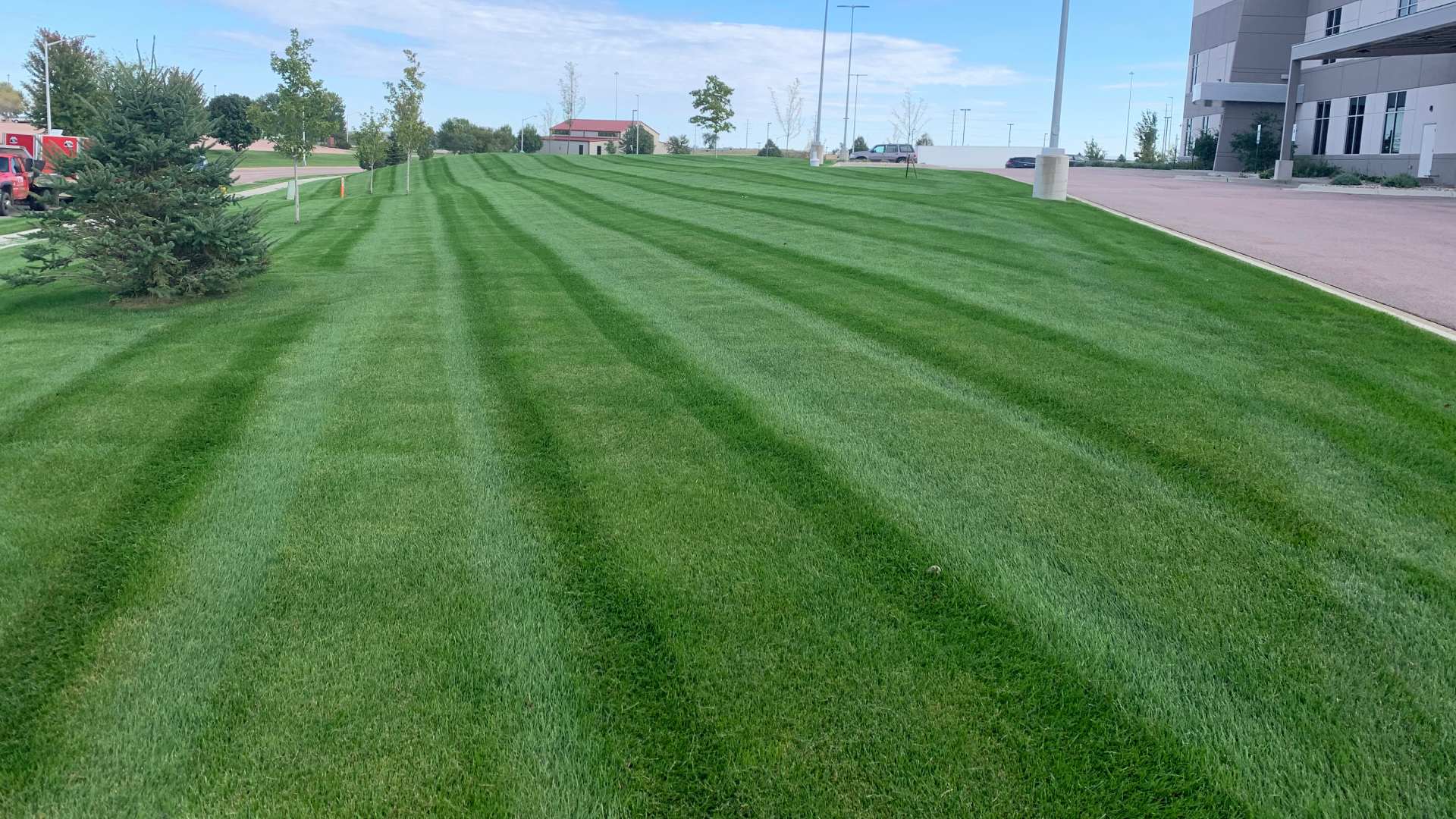 Commercial property with lawn mowing pattern lines in Sioux Falls, SD.
