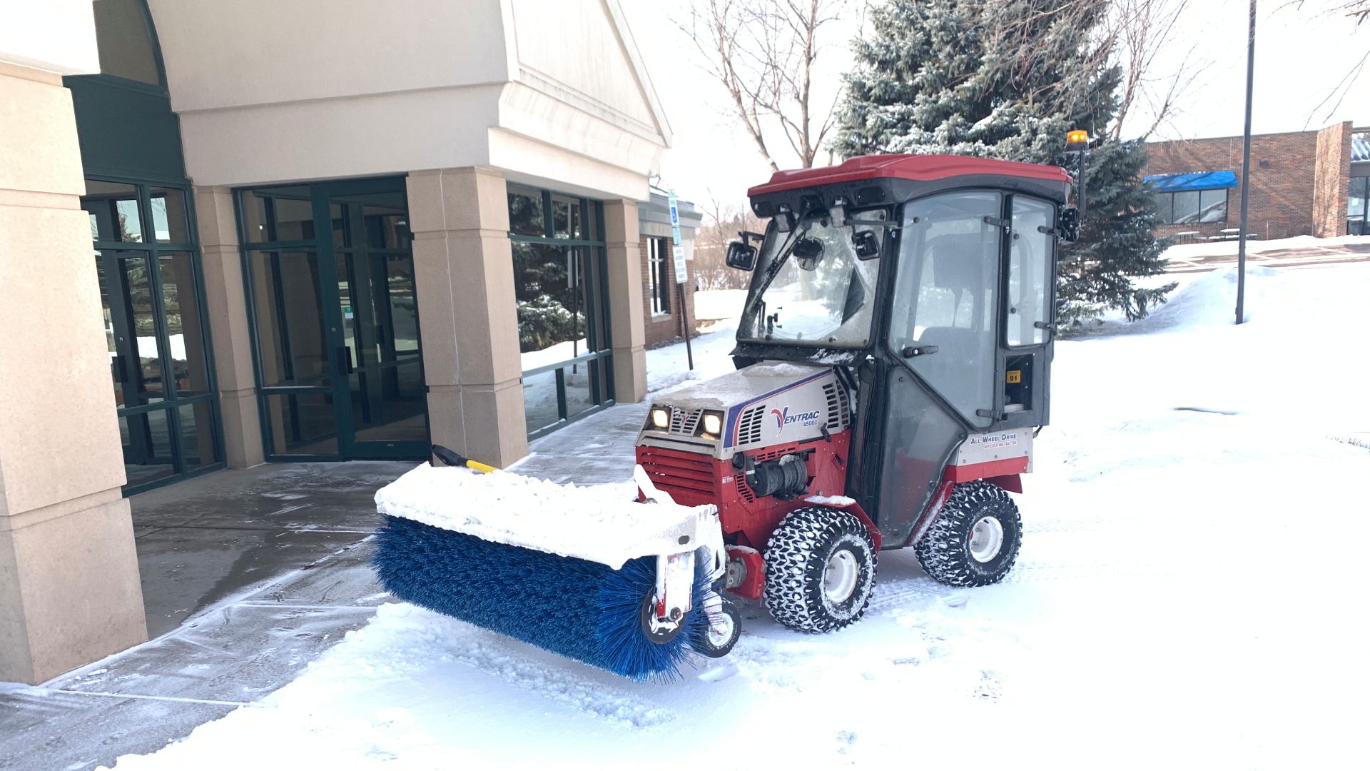 Snow removal service being done by professionals in Sioux Falls, SD.